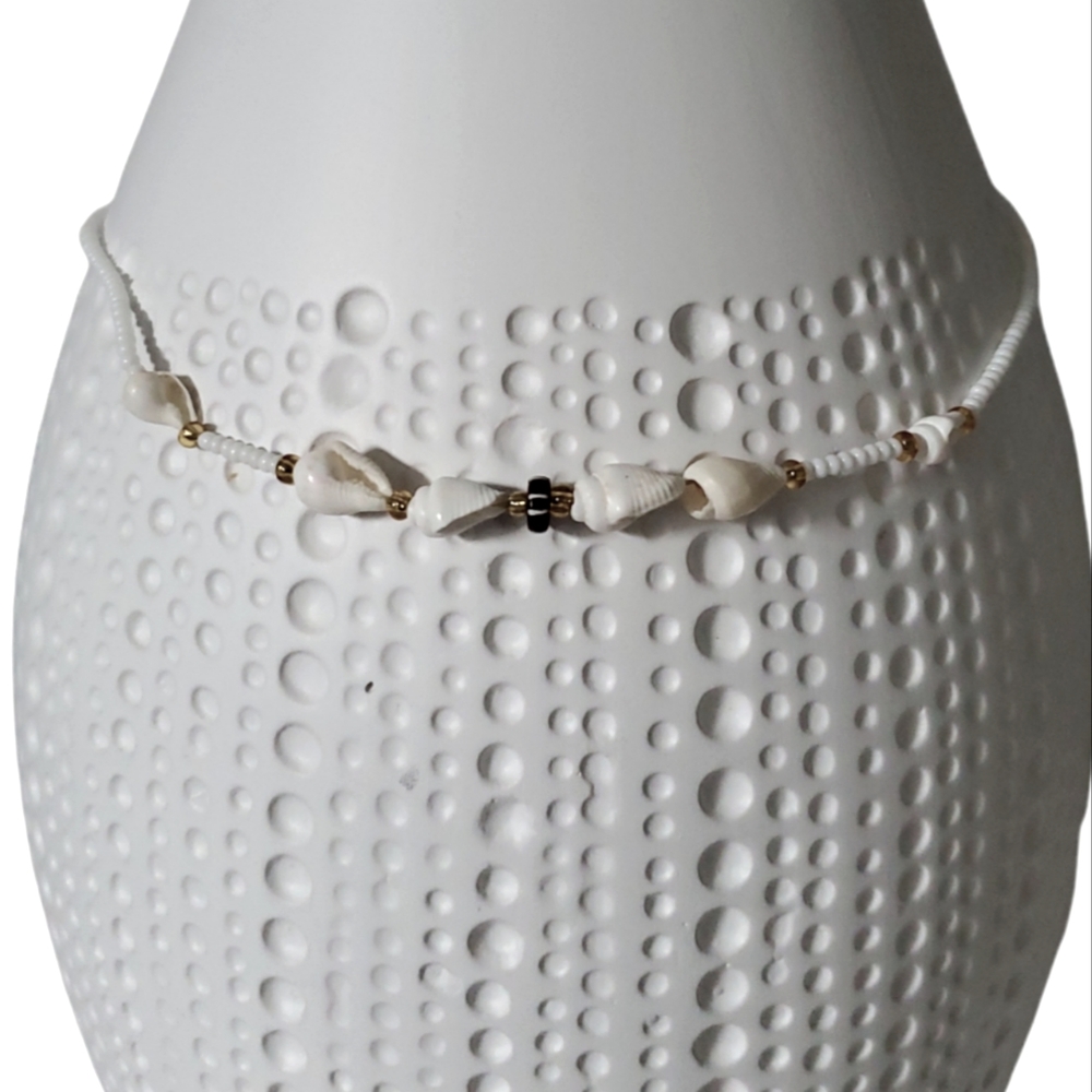 💚Free Bundle Add-On- White shell tropical necklace